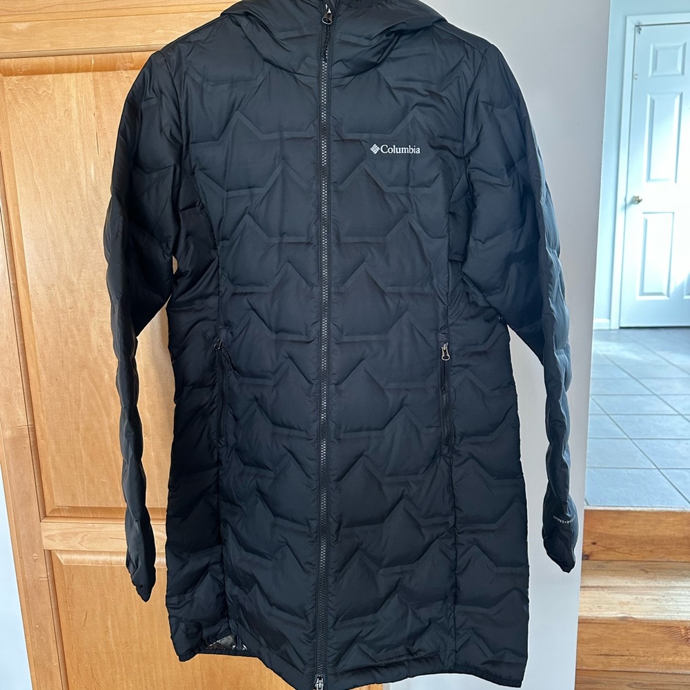 Women's Black Puffer Jacket with 650 Fill